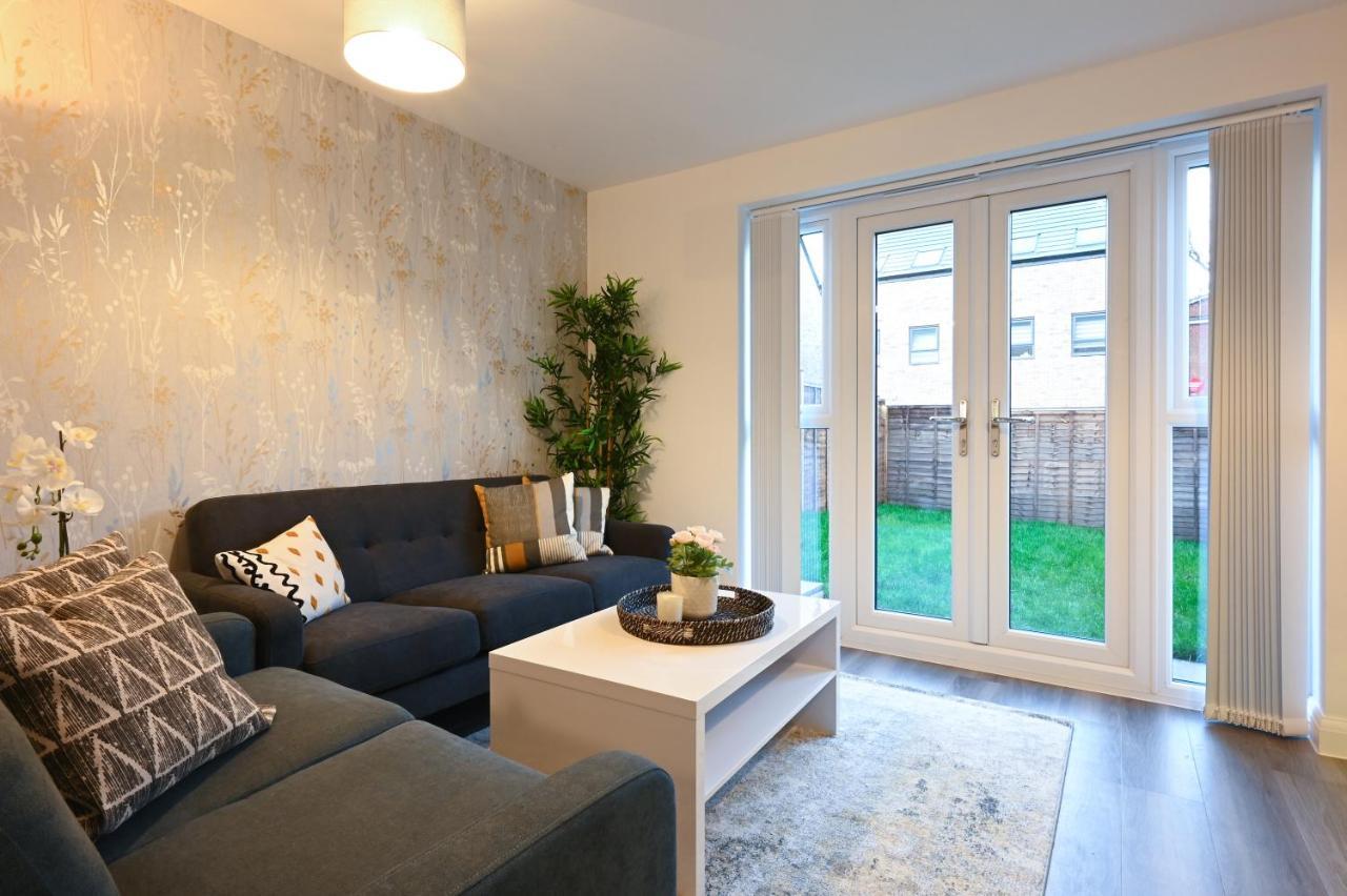 דירות Luxury 4 Bed House With Gated Parking In The Heart Of Birmingham! מראה חיצוני תמונה