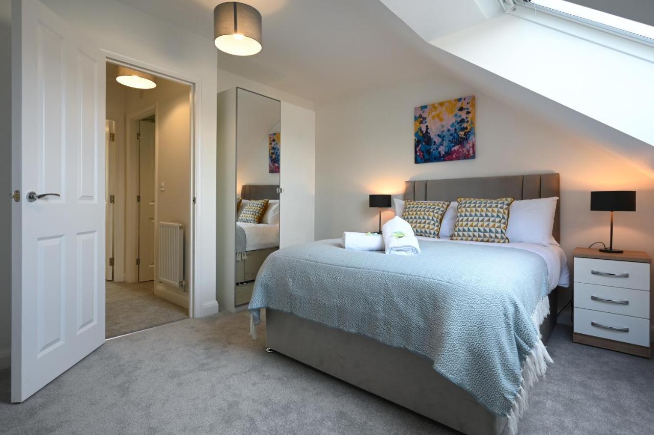 דירות Luxury 4 Bed House With Gated Parking In The Heart Of Birmingham! מראה חיצוני תמונה