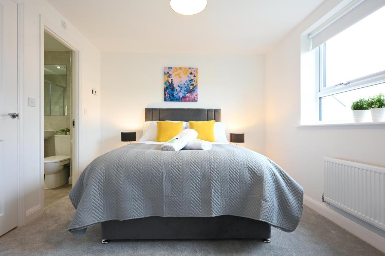 דירות Luxury 4 Bed House With Gated Parking In The Heart Of Birmingham! מראה חיצוני תמונה