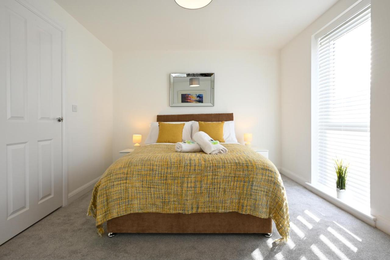 דירות Luxury 4 Bed House With Gated Parking In The Heart Of Birmingham! מראה חיצוני תמונה