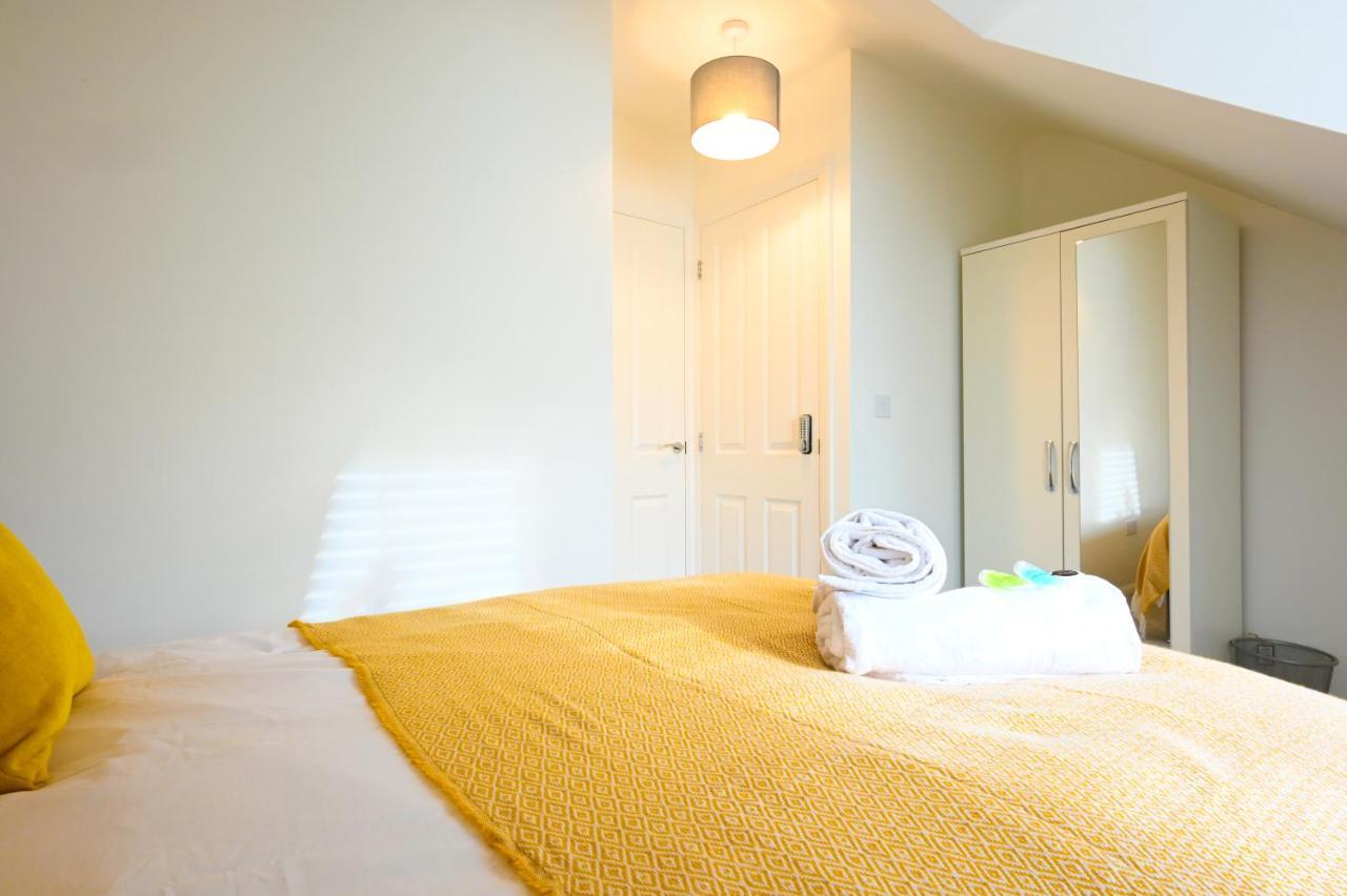 דירות Luxury 4 Bed House With Gated Parking In The Heart Of Birmingham! מראה חיצוני תמונה